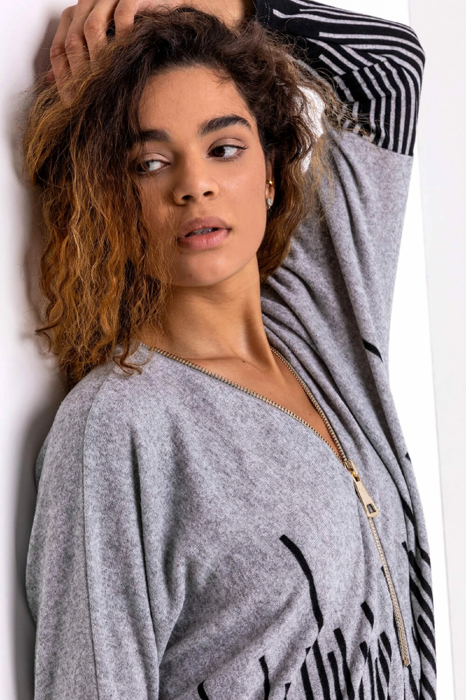 Roman Grey Line Border Print Zip Detail Top 7 Roman Grey Line Border Print Zip Detail Top - Image 5