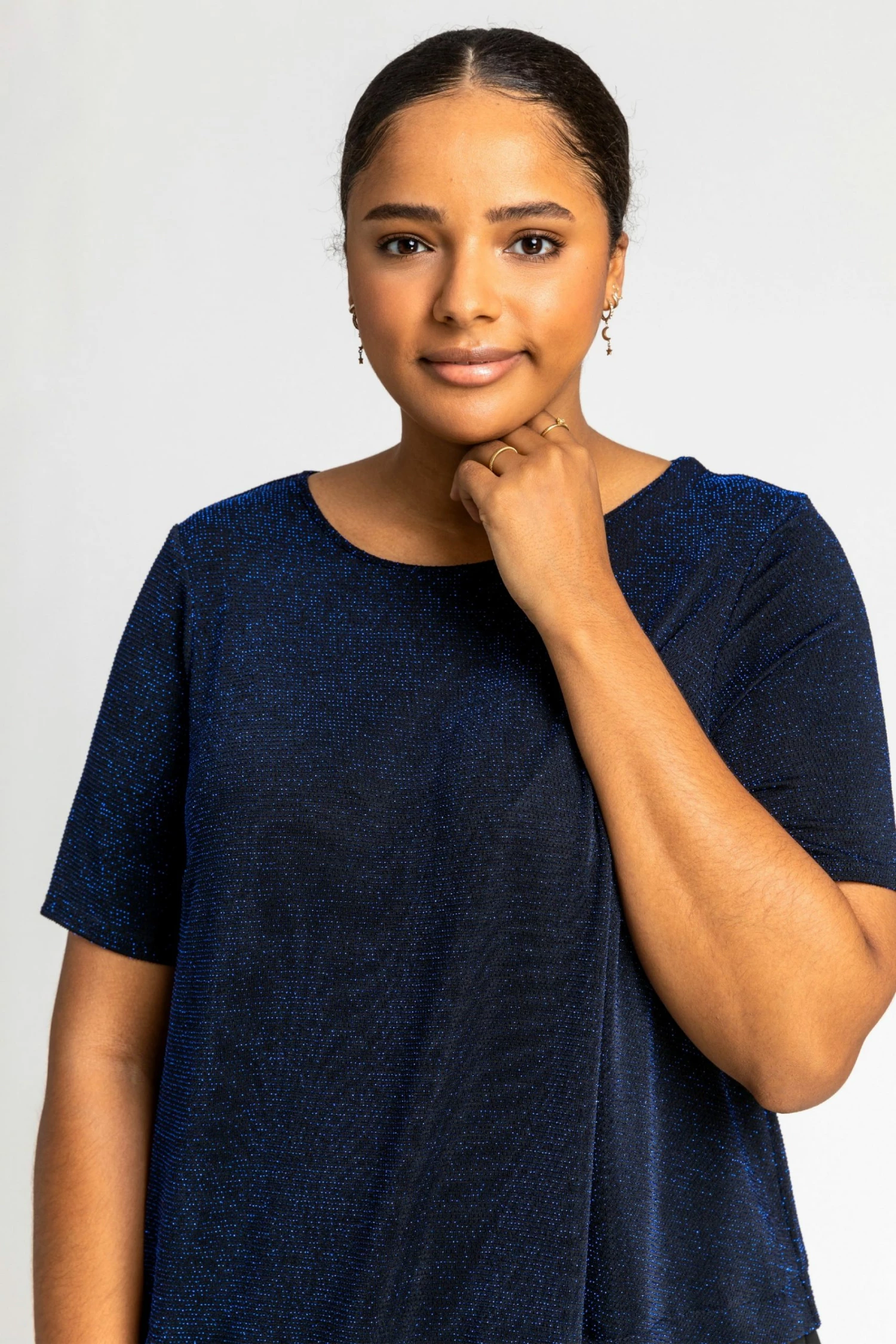 Roman Blue Curve Sparkle Overlay Top 6 Roman Blue Curve Sparkle Overlay Top - Image 4