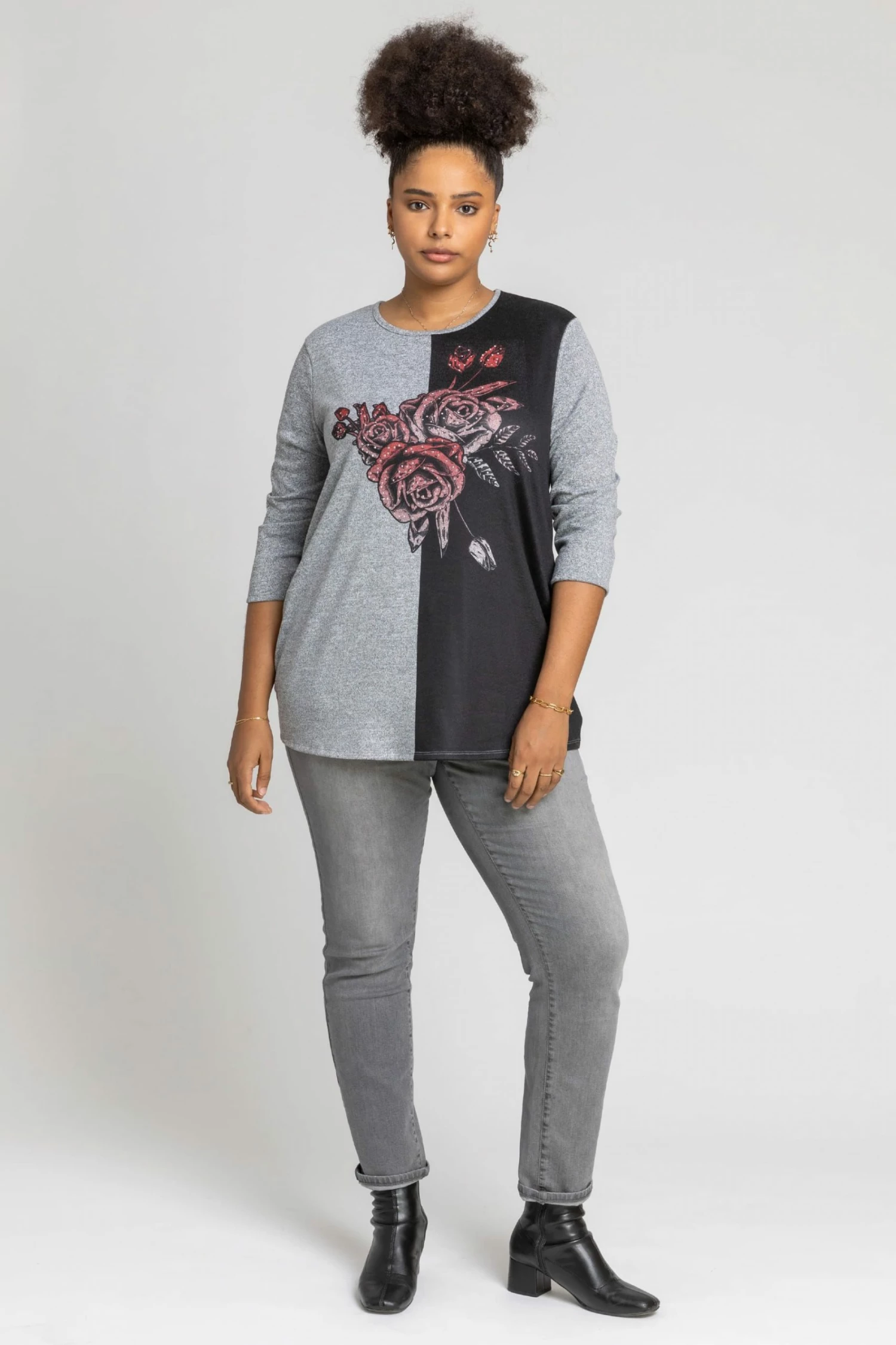 Roman Black Curve Contrast Floral Embellished Top 4 Roman Black Curve Contrast Floral Embellished Top - Image 2