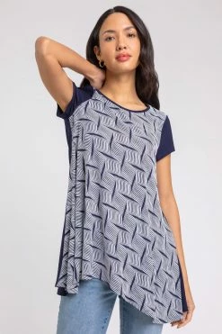 Roman Navy Geo Abstract Print Hanky Hem Top