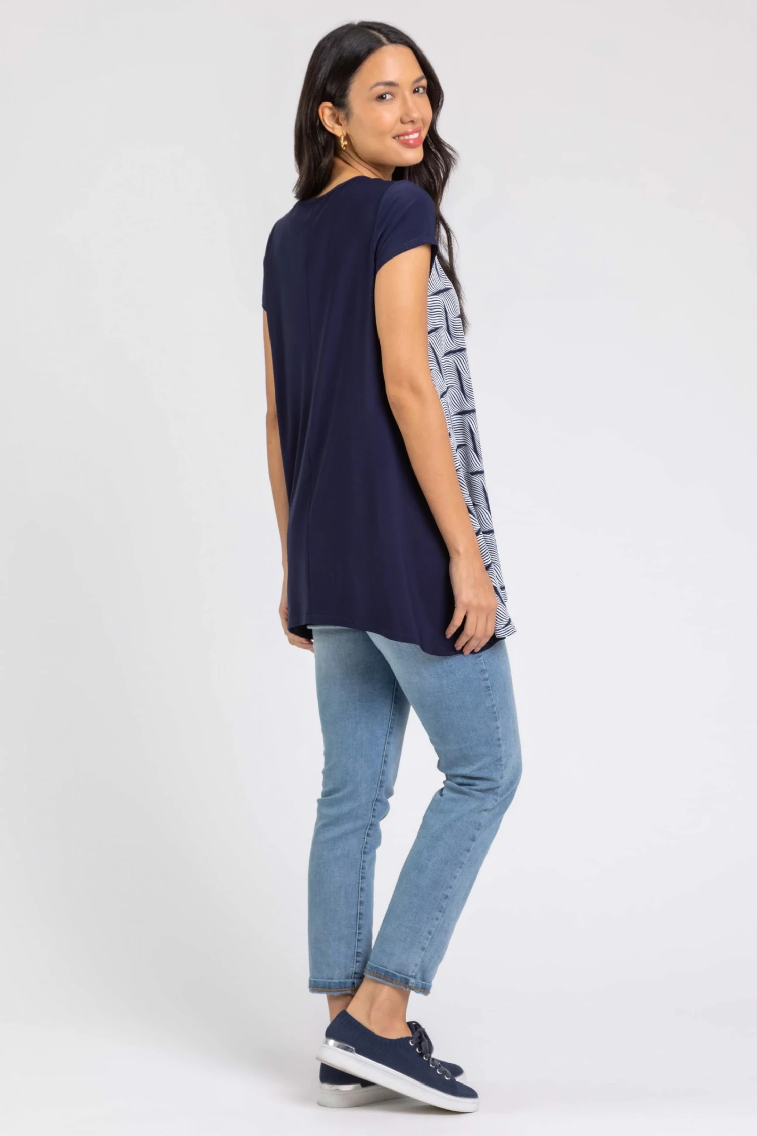 Roman Navy Geo Abstract Print Hanky Hem Top 4 Roman Navy Geo Abstract Print Hanky Hem Top - Image 2