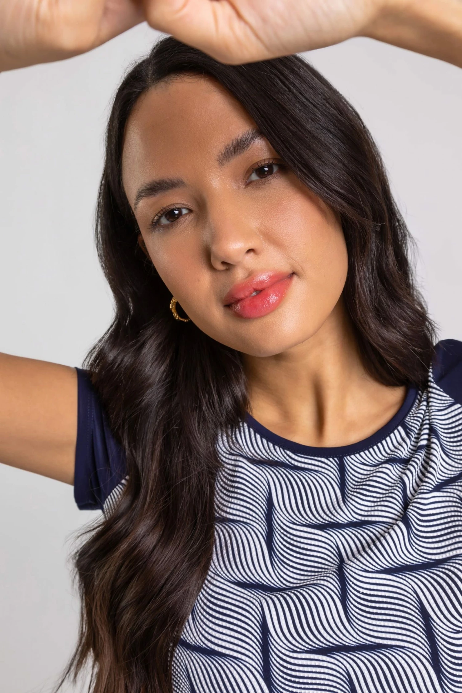 Roman Navy Geo Abstract Print Hanky Hem Top 6 Roman Navy Geo Abstract Print Hanky Hem Top - Image 4