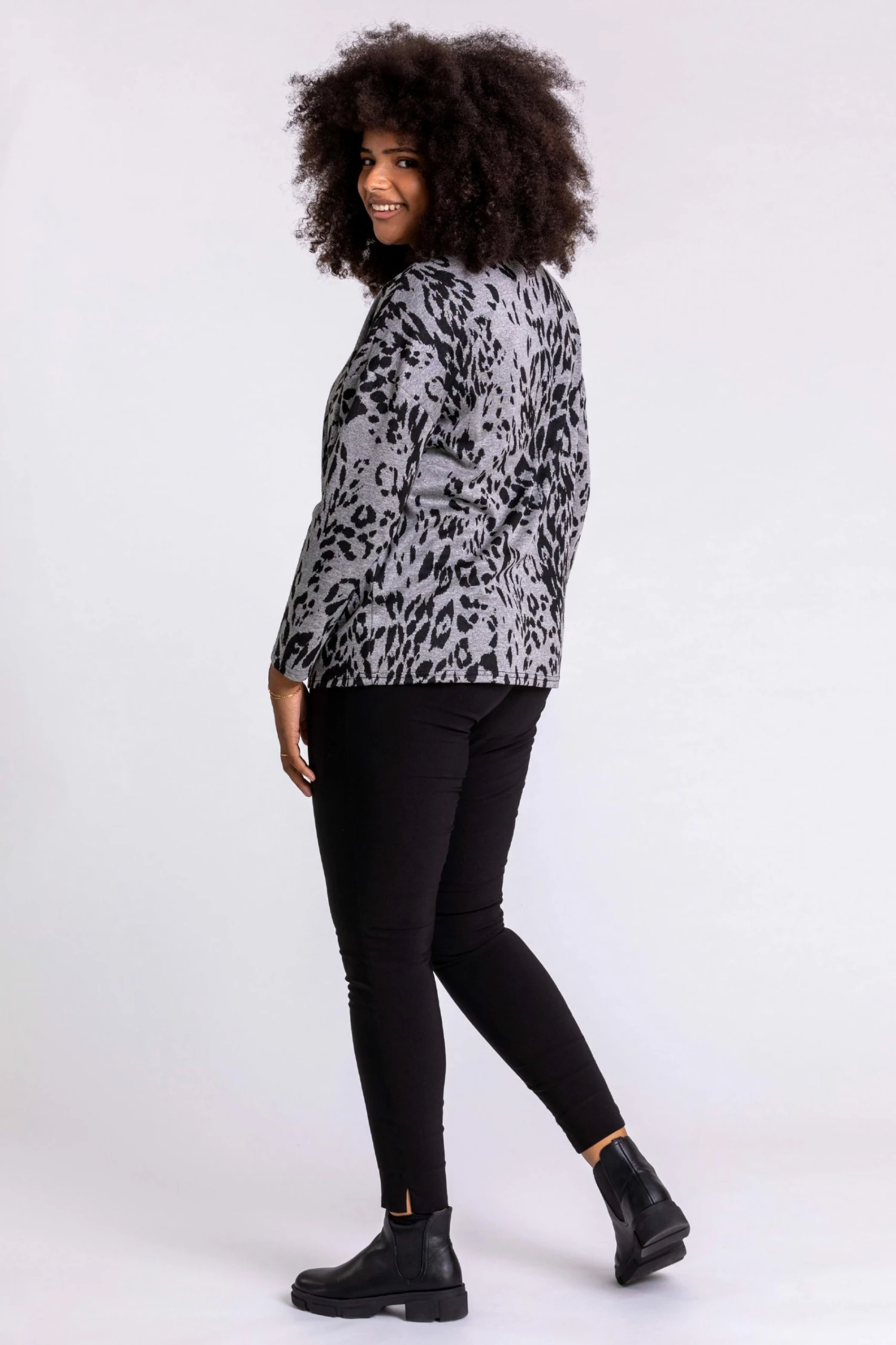 Roman Grey Curve Animal Print Jersey Top 5 Roman Grey Curve Animal Print Jersey Top - Image 3