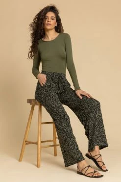Roman Green Animal Print Wide Leg Jersey Trousers 10 Roman Green Animal Print Wide Leg Jersey Trousers -Roman Sales Shop unnamed file 10398