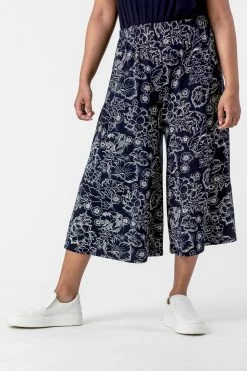 Roman Navy Curve Floral Print Culotte Trousers 9 Roman Navy Curve Floral Print Culotte Trousers -Roman Sales Shop unnamed file 10412