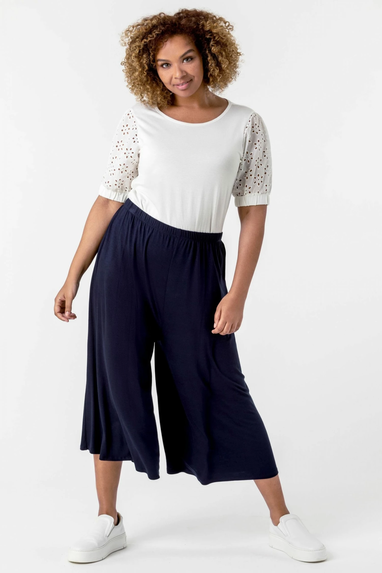 Roman Navy Curve Plain Culotte Trousers 3 Roman Navy Curve Plain Culotte Trousers
