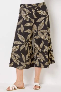 Roman Black Curve Spot Leaf Culotte Trousers