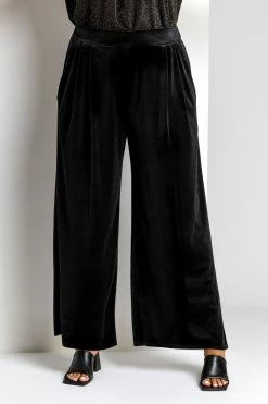 Roman Black Curve Velvet Wide Leg Trousers