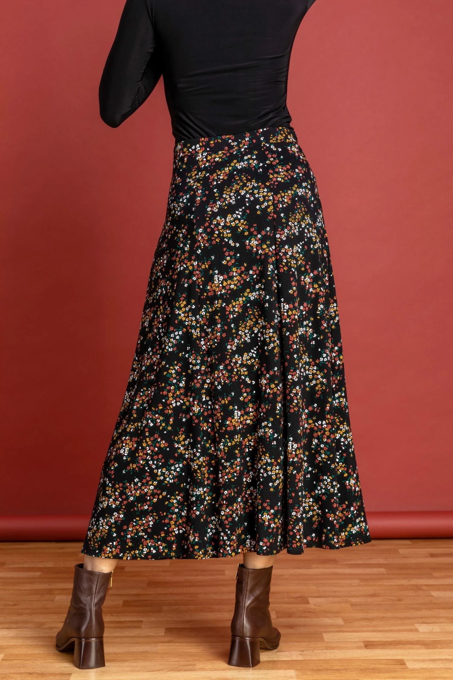 Roman Black Ditsy Floral Jersey Skirt 5 Roman Black Ditsy Floral Jersey Skirt - Image 3