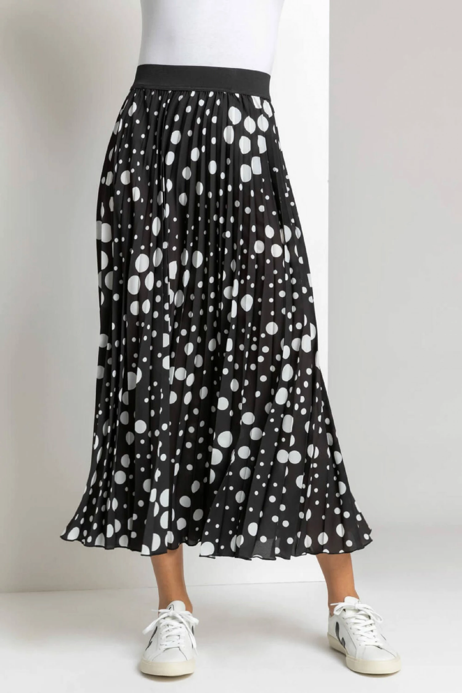 Roman Black Spot Print Pleated Maxi Skirt 3 Roman Black Spot Print Pleated Maxi Skirt