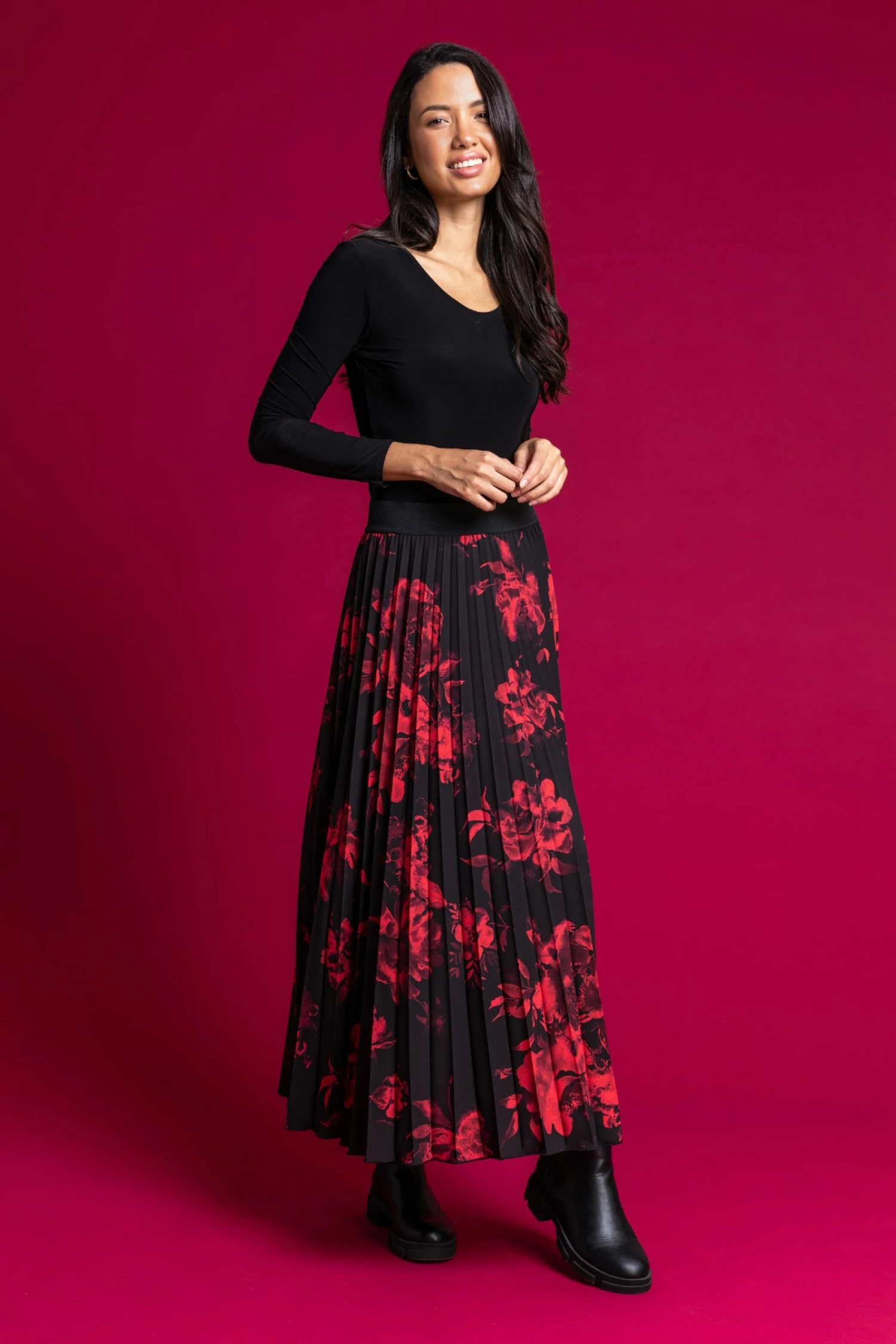 Roman Red Floral Print Pleated Maxi Skirt 6 Roman Red Floral Print Pleated Maxi Skirt - Image 4