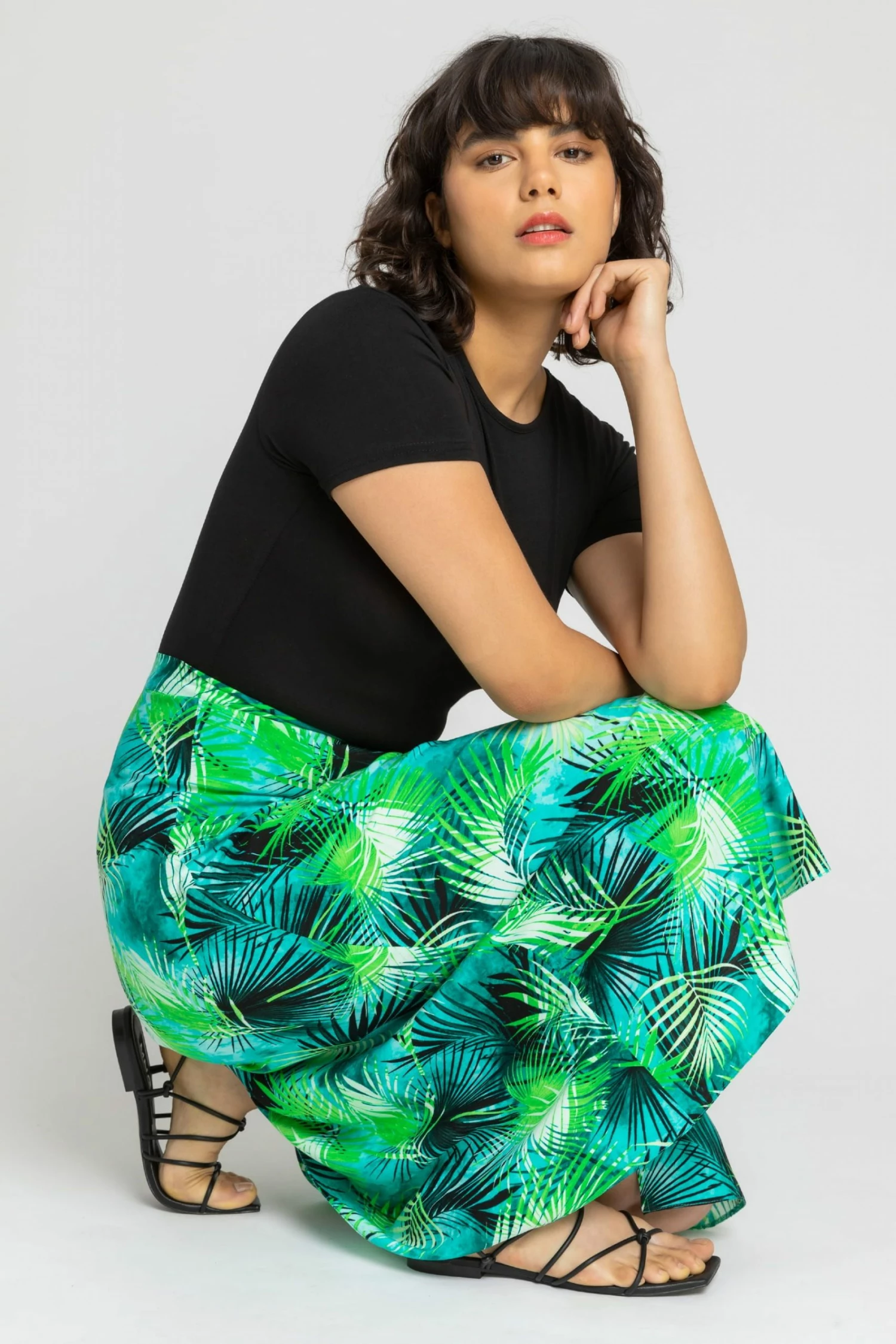 Roman Green Tropical Leaf Button Detail Midi Skirt 6 Roman Green Tropical Leaf Button Detail Midi Skirt - Image 4