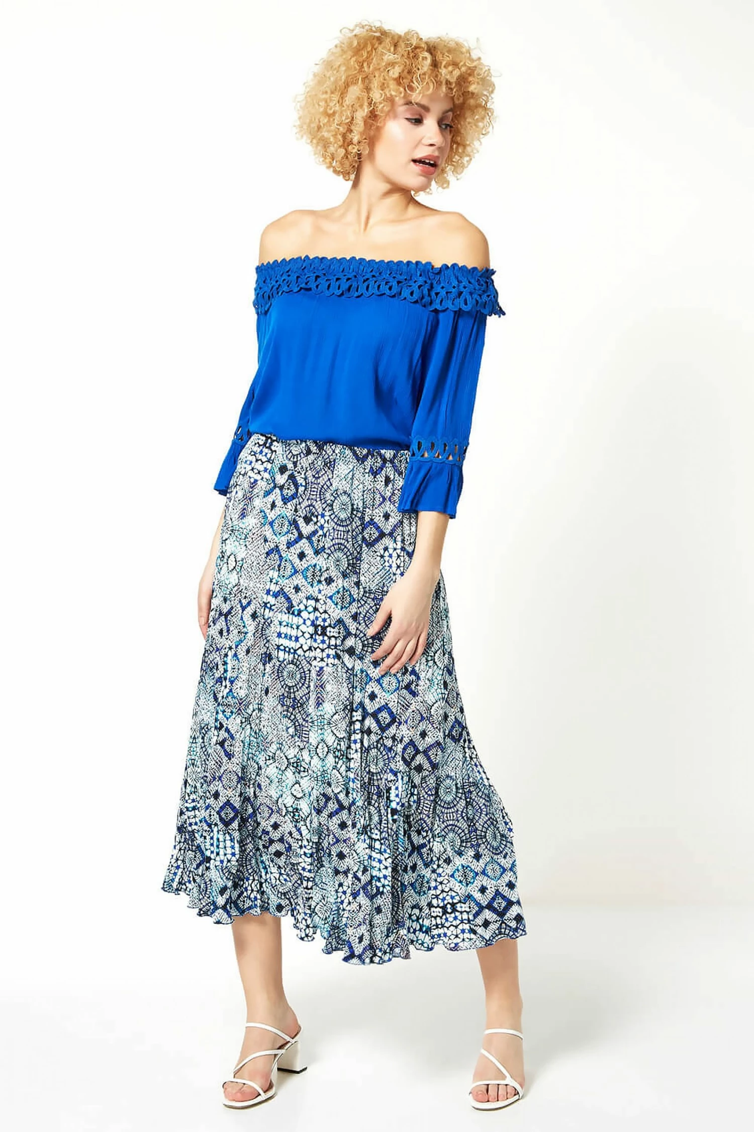 Roman Blue Crinkle Geometric Print Midi Skirt 5 Roman Blue Crinkle Geometric Print Midi Skirt - Image 3