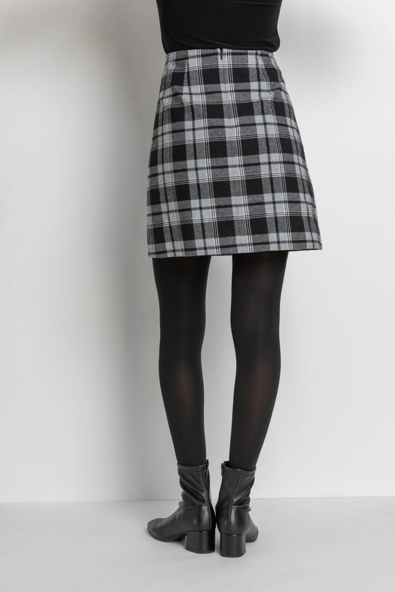 Roman Grey Check Print Zip Pocket Skirt 4 Roman Grey Check Print Zip Pocket Skirt - Image 2