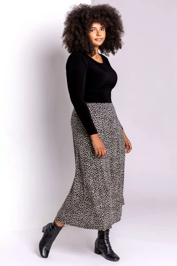 Roman Black Curve Animal Print Midi Skirt 7 Roman Black Curve Animal Print Midi Skirt - Image 5
