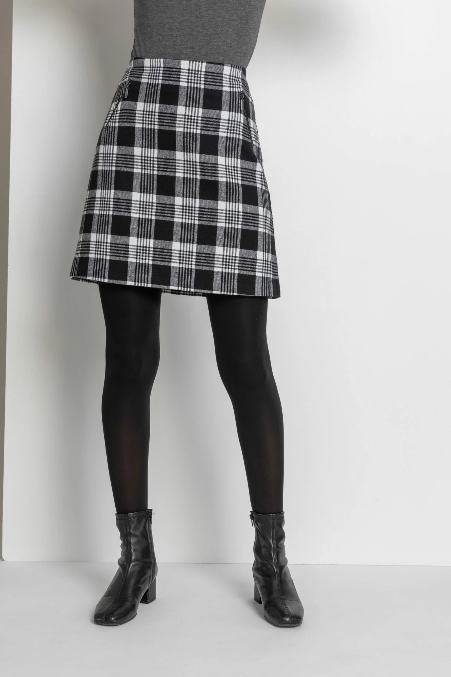 Roman Black Check Print Zip Pocket Skirt 3 Roman Black Check Print Zip Pocket Skirt