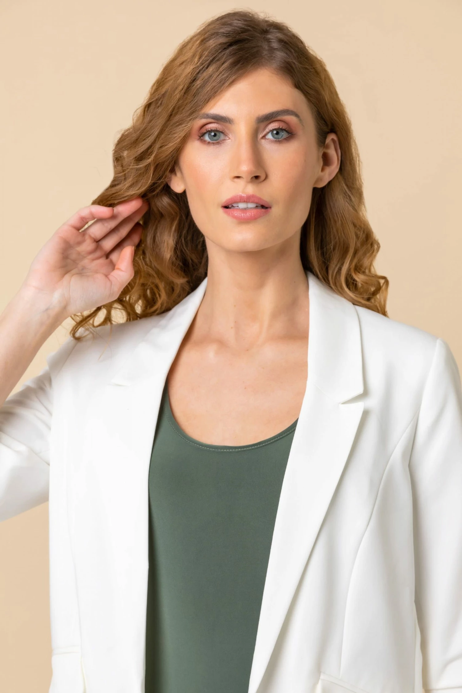 Roman White Ruched 3/4 Sleeve Blazer Jacket 6 Roman White Ruched 3/4 Sleeve Blazer Jacket - Image 4
