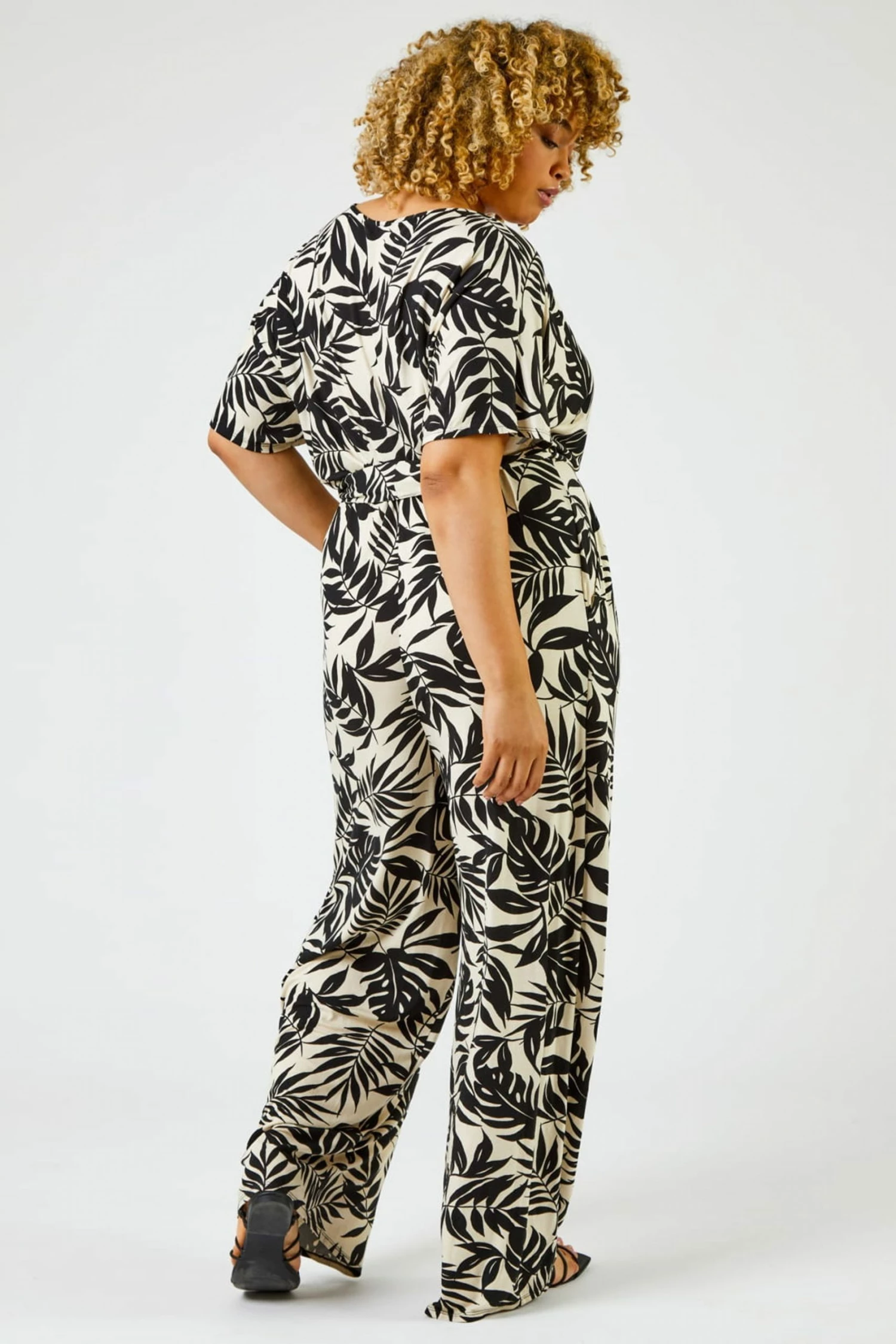 Roman Black & White Curve Tropical Print Jumpsuit 4 Roman Black & White Curve Tropical Print Jumpsuit - Image 2