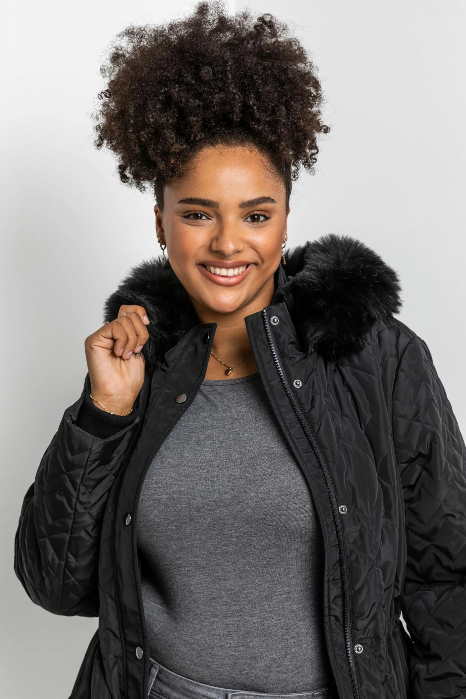 Roman Black Curve Faux Fur Trim Hooded Parka Coat 6 Roman Black Curve Faux Fur Trim Hooded Parka Coat - Image 4