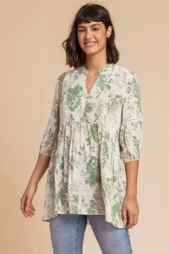 Roman Red Floral Print Notch Neck Top 13 Roman Red Floral Print Notch Neck Top -Roman Sales Shop unnamed file 11946