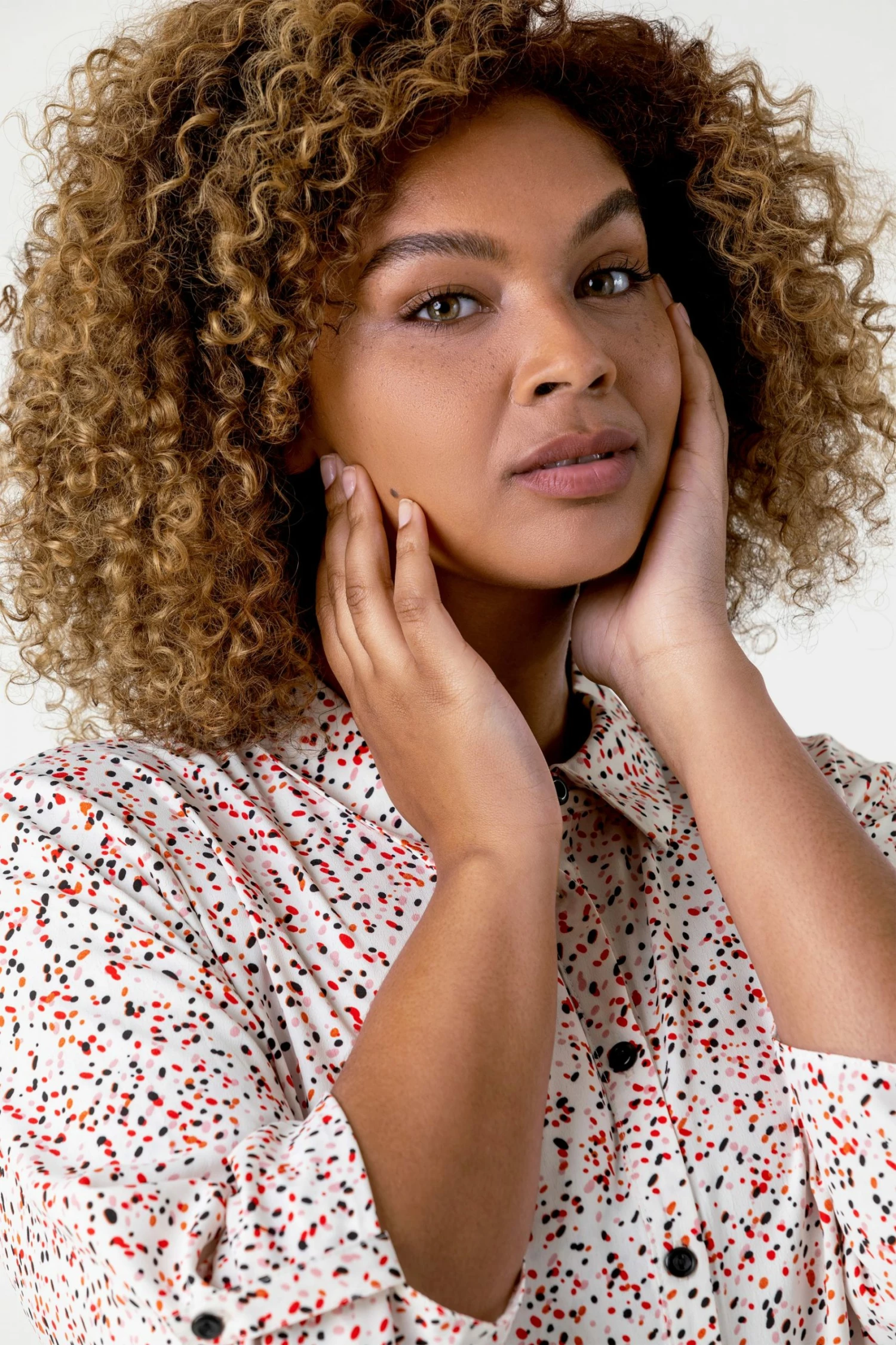 Roman White Curve Spot Print Button Shirt 6 Roman White Curve Spot Print Button Shirt - Image 4