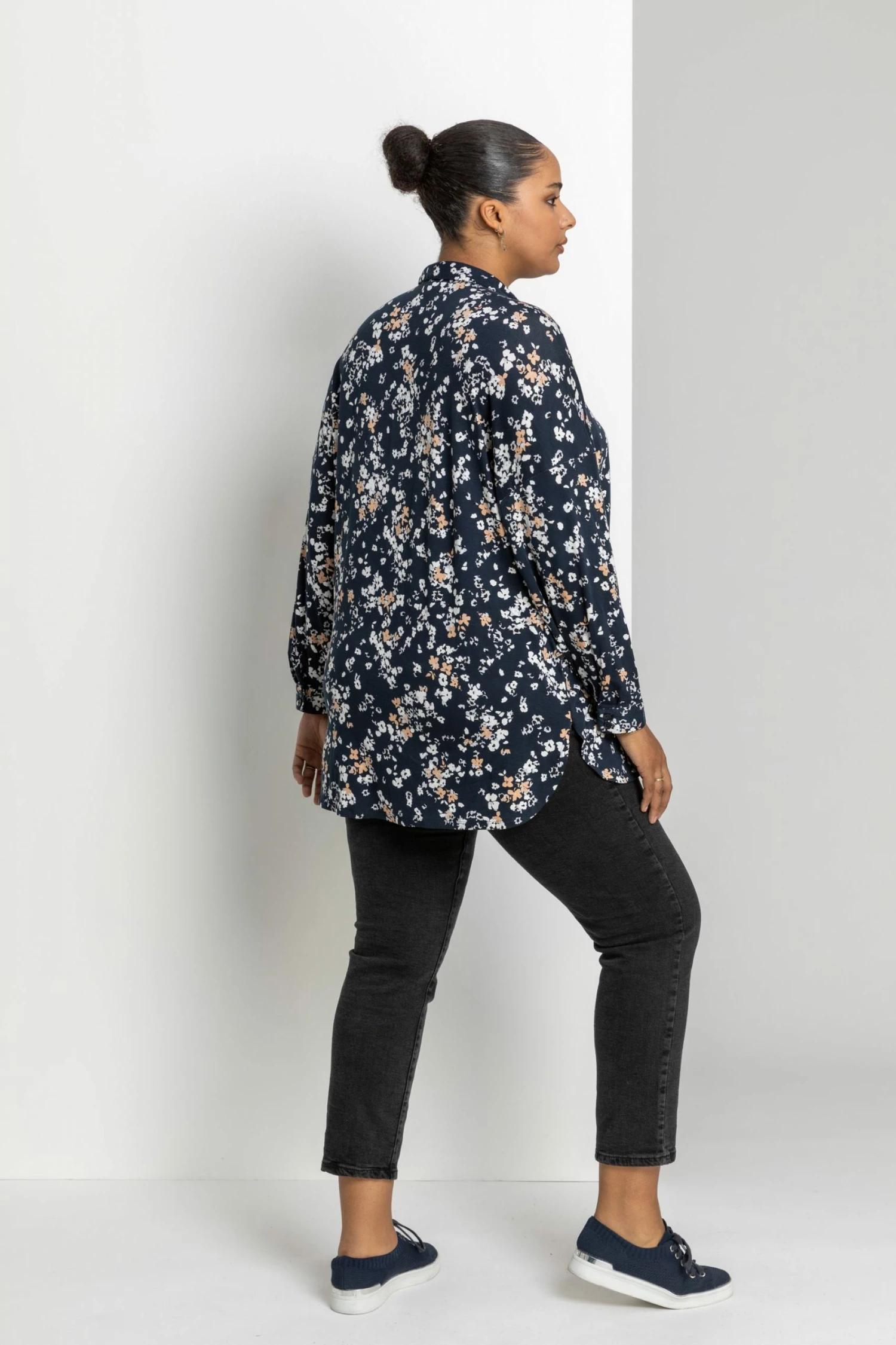 Roman Blue Curve Ditsy Floral Print Shirt 4 Roman Blue Curve Ditsy Floral Print Shirt - Image 2