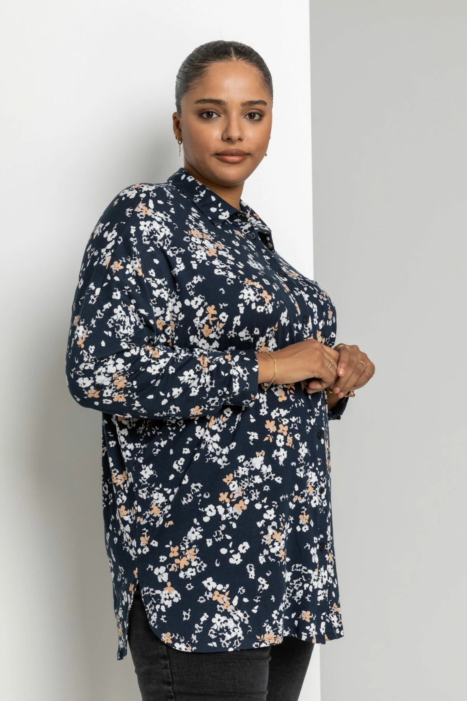Roman Blue Curve Ditsy Floral Print Shirt 5 Roman Blue Curve Ditsy Floral Print Shirt - Image 3