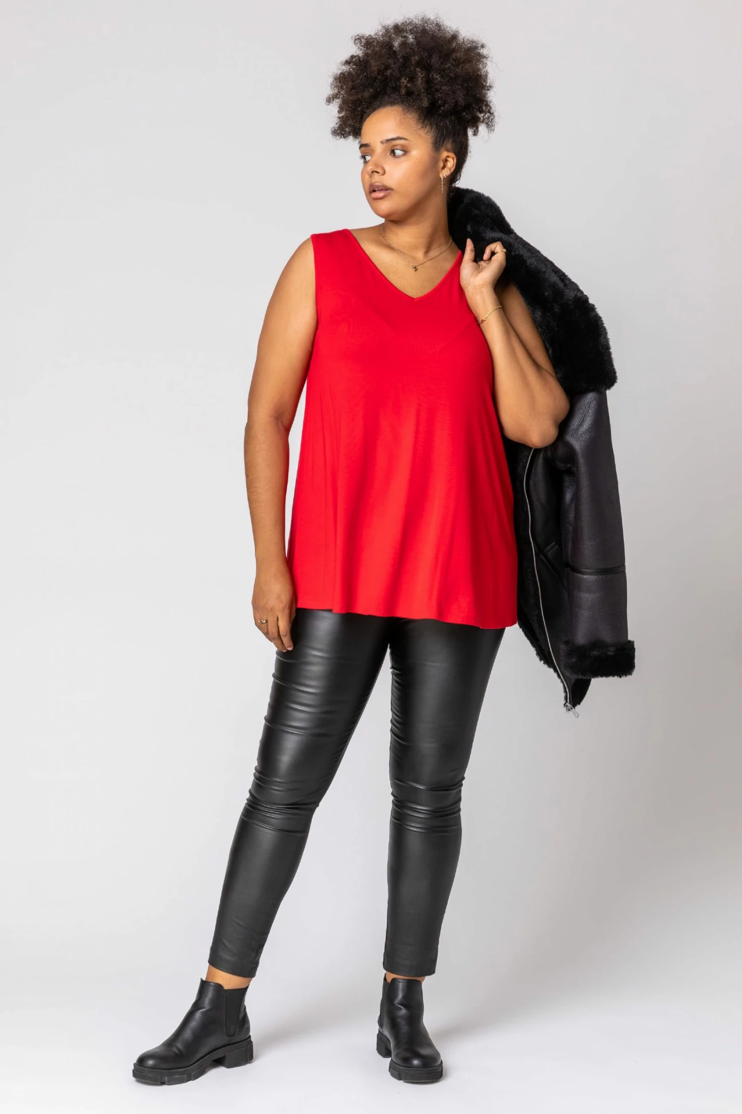 Roman Red Curve Plain V-Neck Vest Top 6 Roman Red Curve Plain V-Neck Vest Top - Image 4