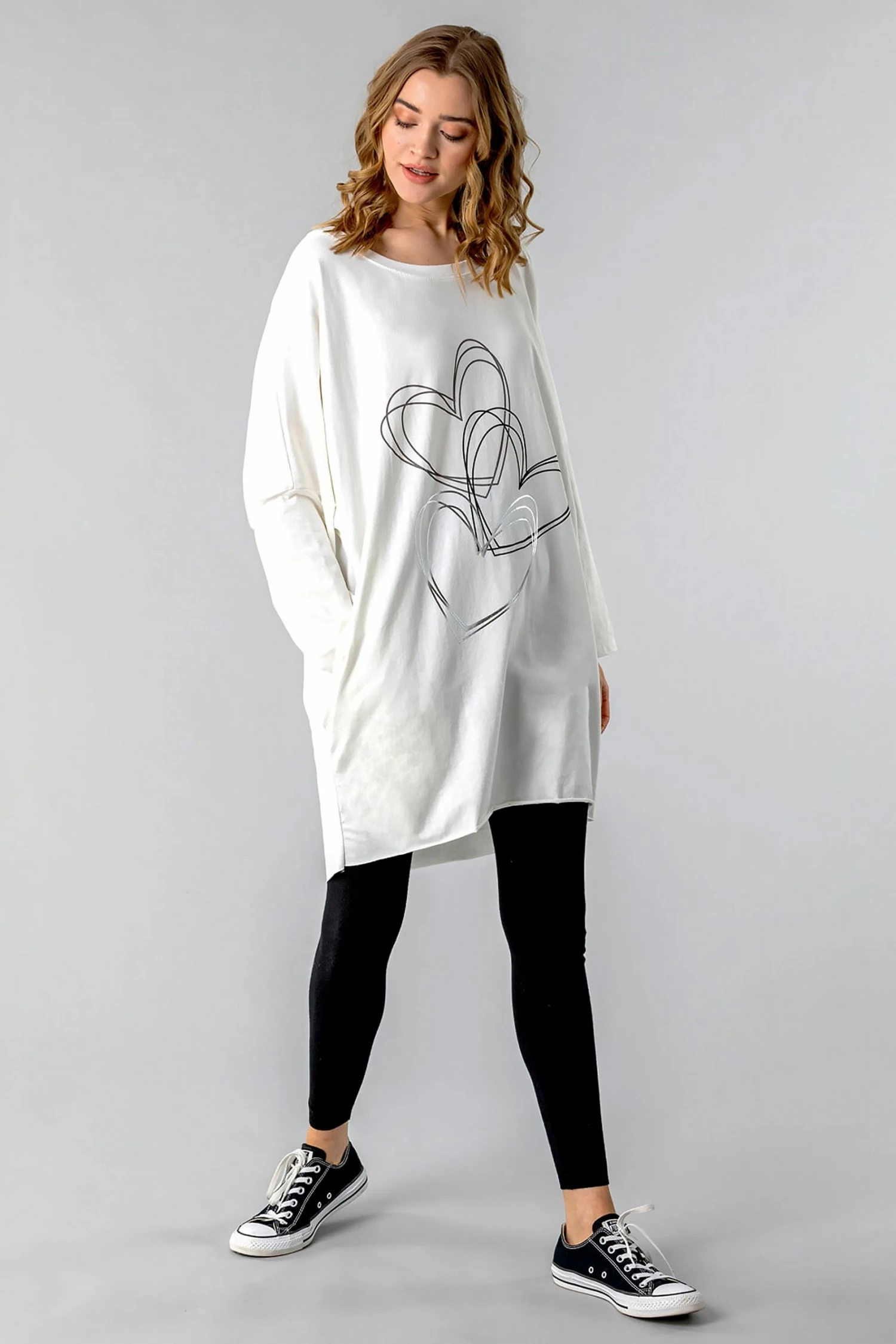 Roman White One Size Foil Heart Print Lounge Top 5 Roman White One Size Foil Heart Print Lounge Top - Image 3