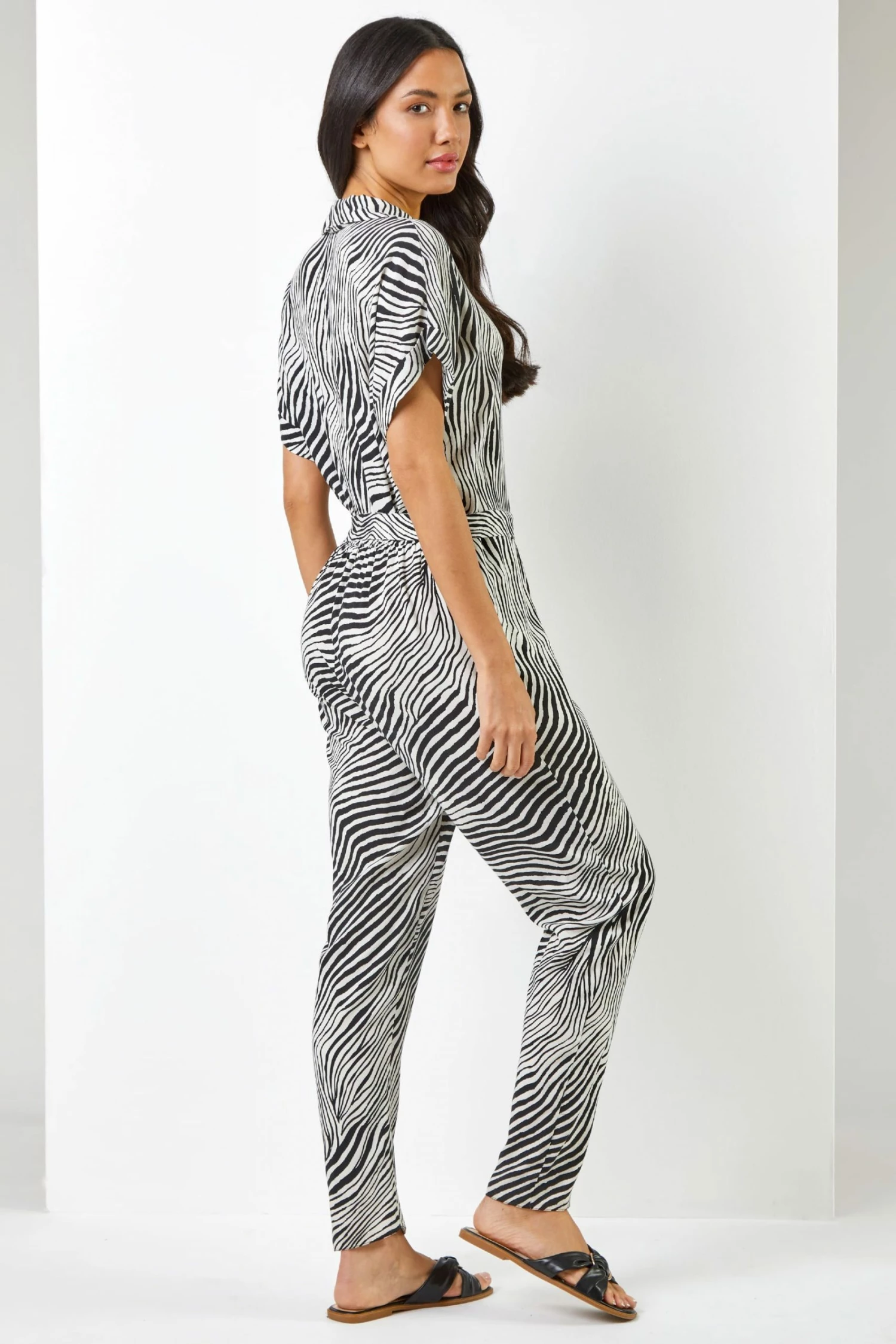 Roman Black Wave Print Belted Jumpsuit 4 Roman Black Wave Print Belted Jumpsuit - Image 2