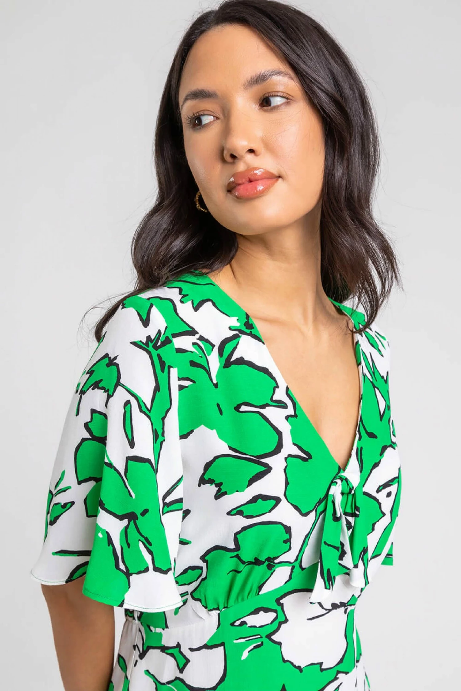 Roman Green Contrast Floral Tie Detail Top 7 Roman Green Contrast Floral Tie Detail Top - Image 5