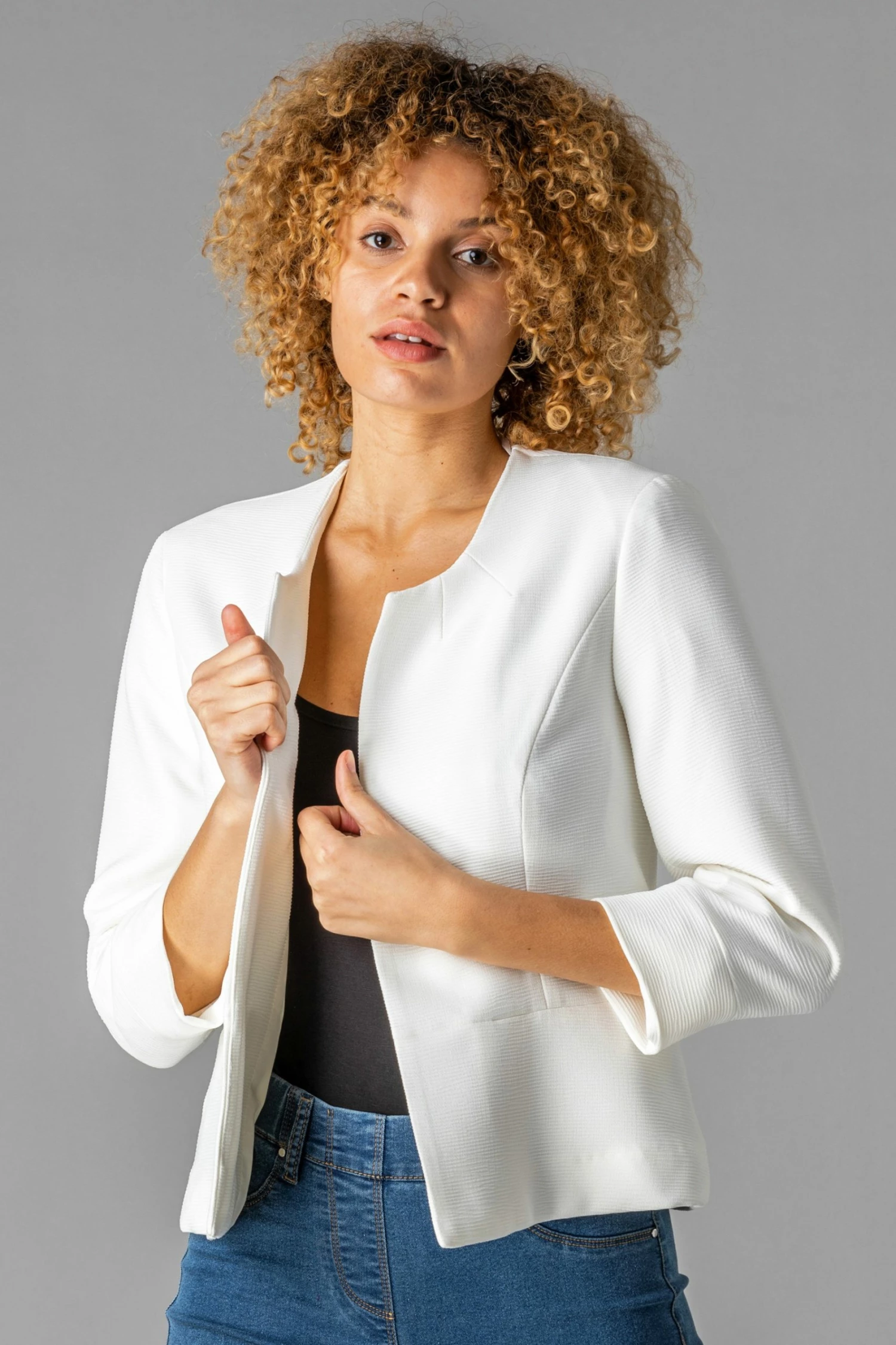 Roman Ivory Textured Cropped Jacket 6 Roman Ivory Textured Cropped Jacket - Image 4