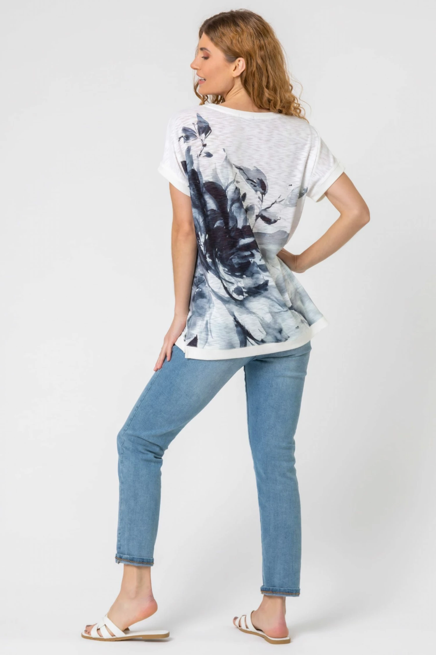 Roman Blue Floral Placement Print Embellished T-Shirt 4 Roman Blue Floral Placement Print Embellished T-Shirt - Image 2