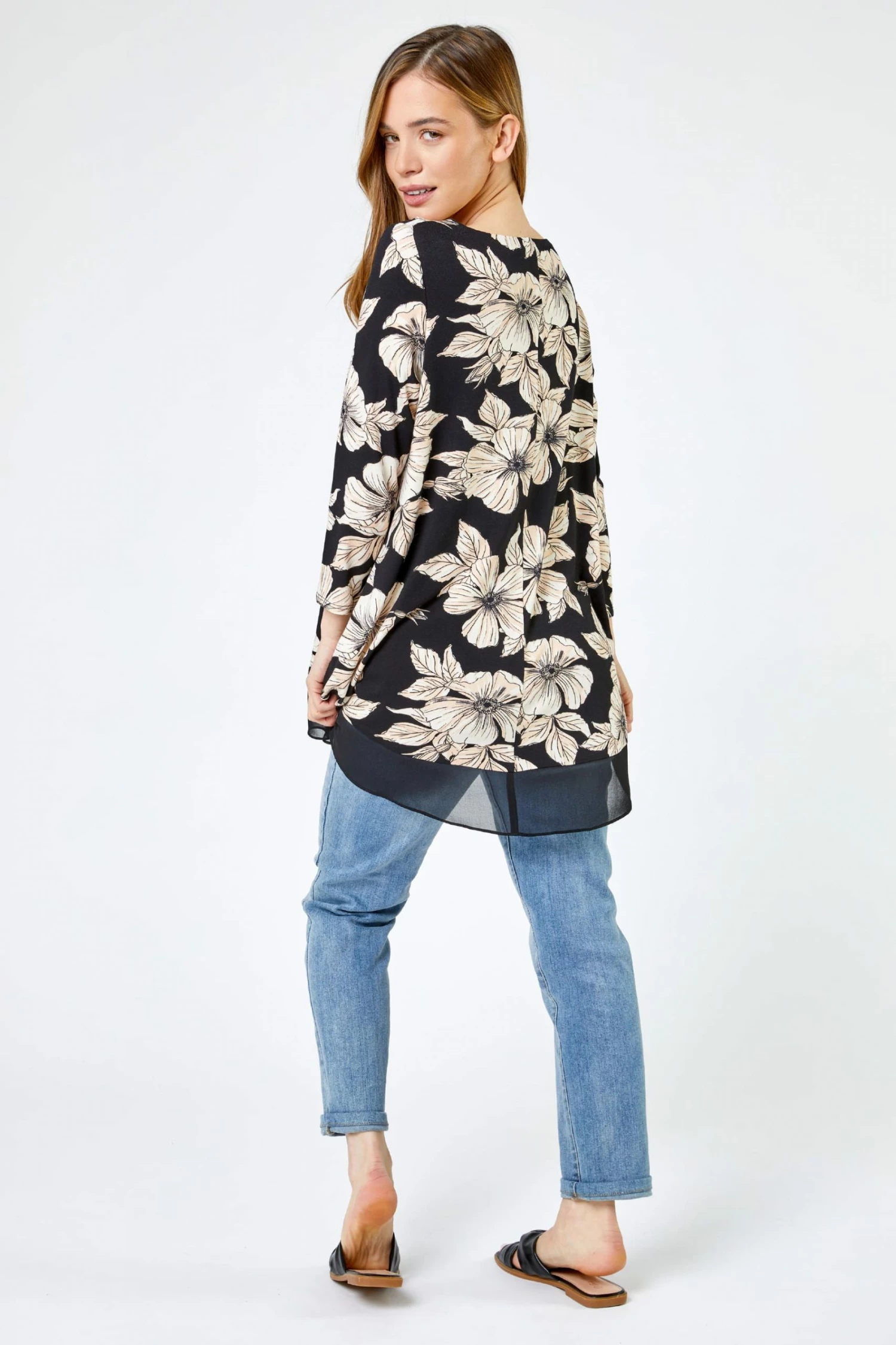 Roman Black Petite Floral Print Chiffon Hem Top 4 Roman Black Petite Floral Print Chiffon Hem Top - Image 2