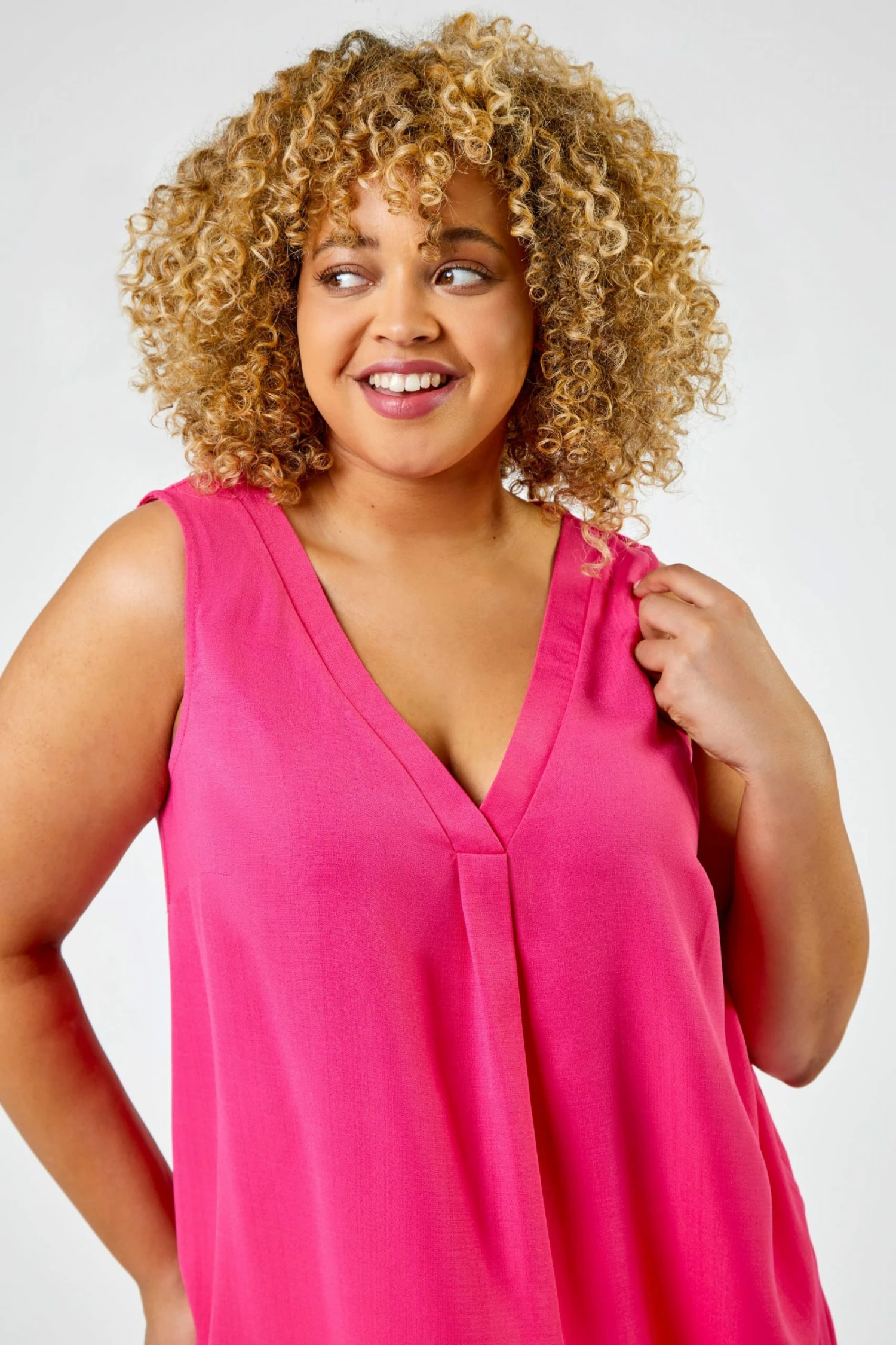 Roman Pink Curve V-Neck Pleat Tank Top 6 Roman Pink Curve V-Neck Pleat Tank Top - Image 4