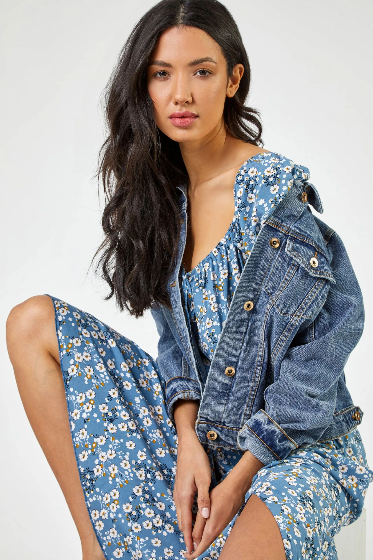 Roman Blue Ditsy Floral Tie Neck Midi Dress 7 Roman Blue Ditsy Floral Tie Neck Midi Dress - Image 5