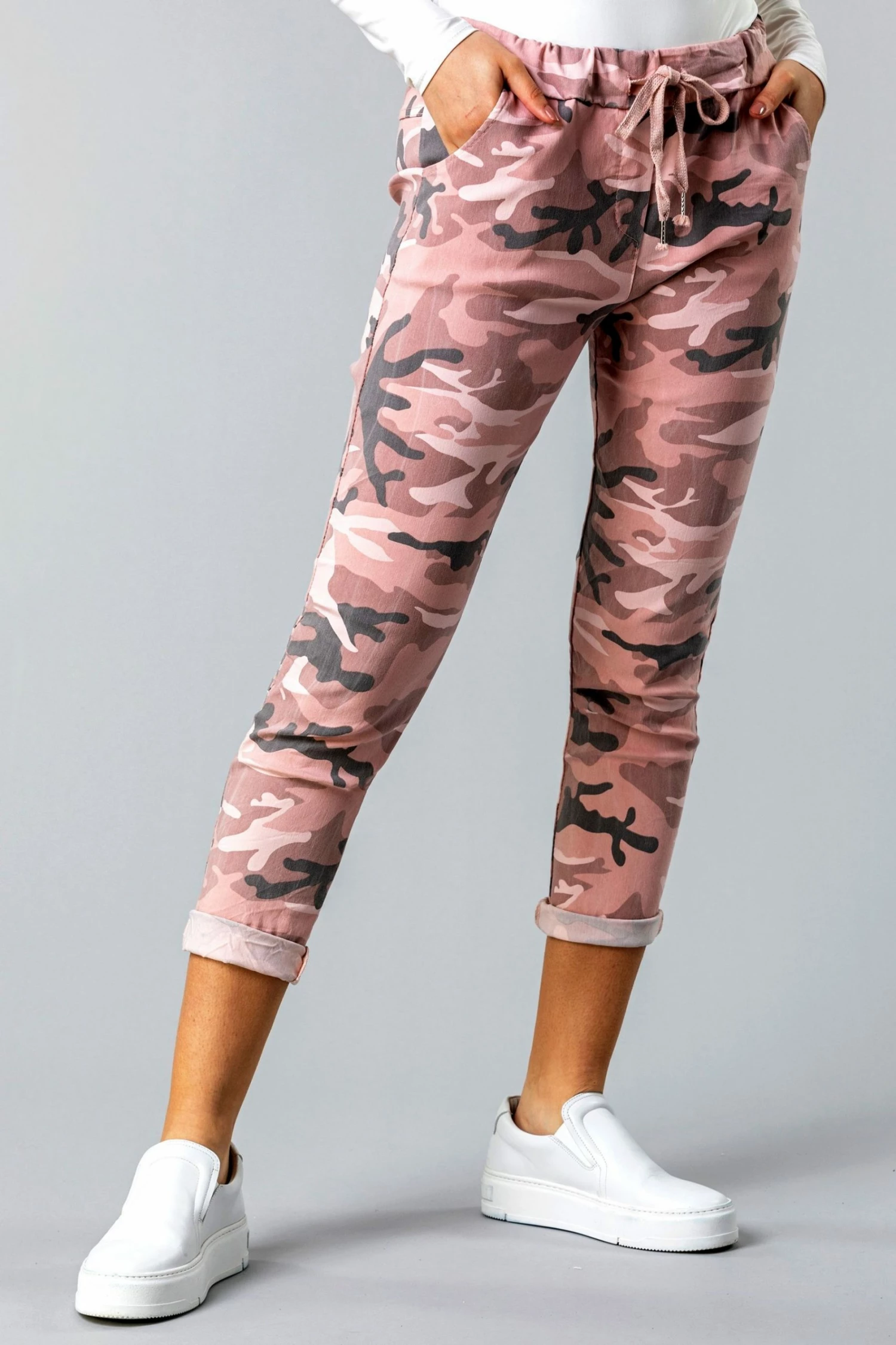 Roman Pink Camo Print Crinkle Lounge Pant 3 Roman Pink Camo Print Crinkle Lounge Pant