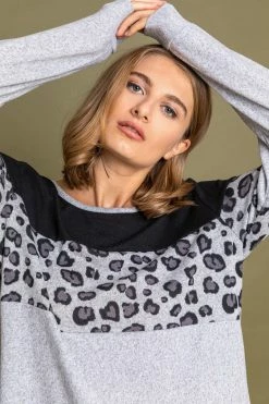 Roman Grey Curve Animal Print Colourblock Top 10 Roman Grey Curve Animal Print Colourblock Top -Roman Sales Shop unnamed file 13256
