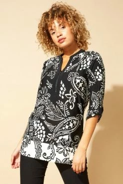 Roman Black Originals Contrast Paisley Print Zip Detail Top 11 Roman Black Originals Contrast Paisley Print Zip Detail Top -Roman Sales Shop unnamed file 13356