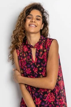 Roman Red Floral Print Keyhole Top -Roman Sales Shop unnamed file 13372