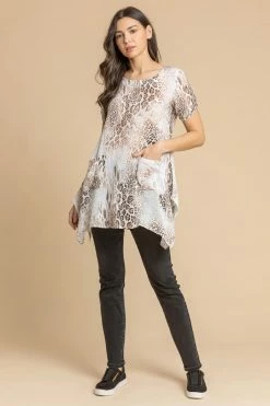Roman Brown Animal Print Hanky Hem Top 9 Roman Brown Animal Print Hanky Hem Top -Roman Sales Shop unnamed file 13400