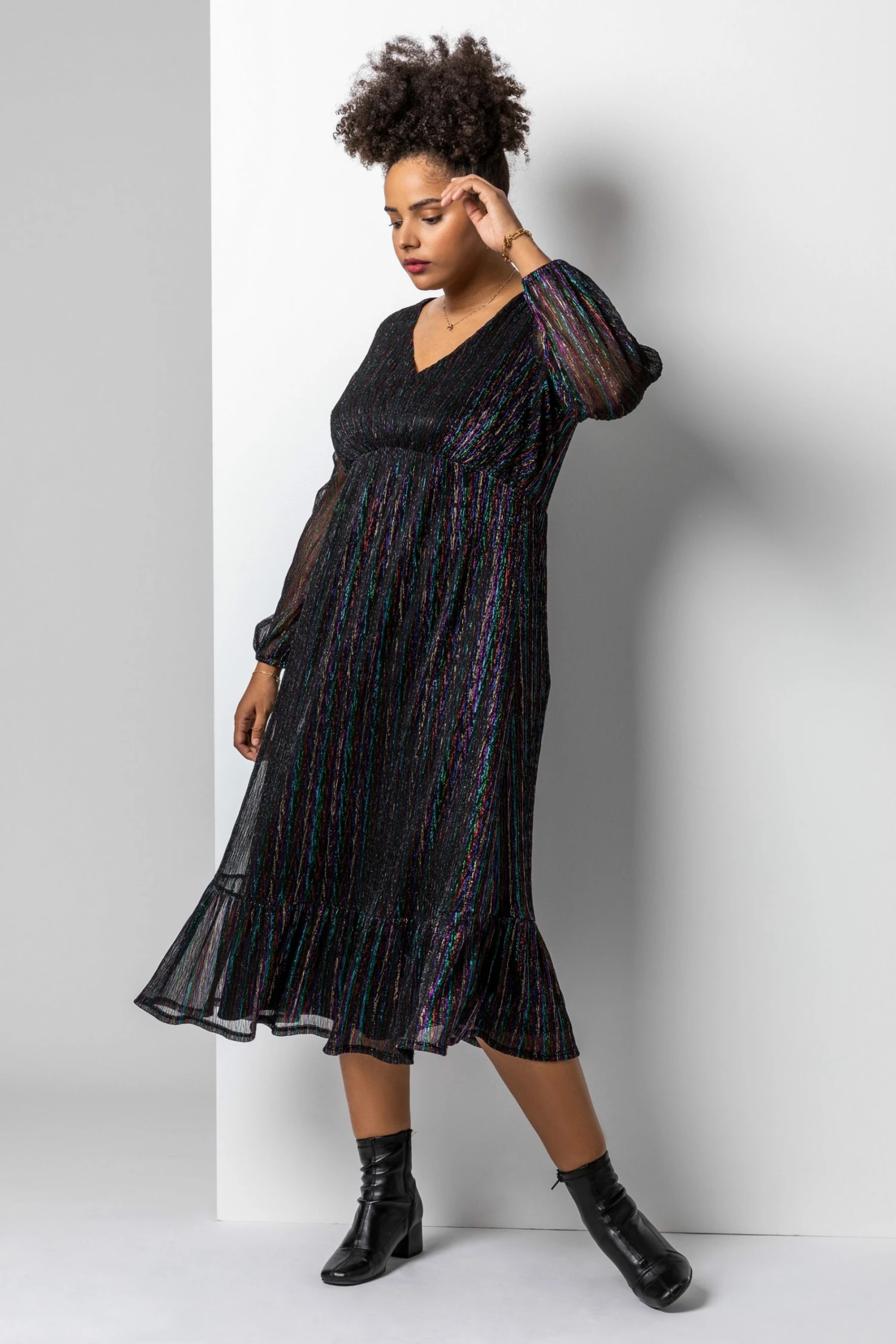 Roman Black Curve Metallic Plisse Frill Hem Dress 4 Roman Black Curve Metallic Plisse Frill Hem Dress - Image 2