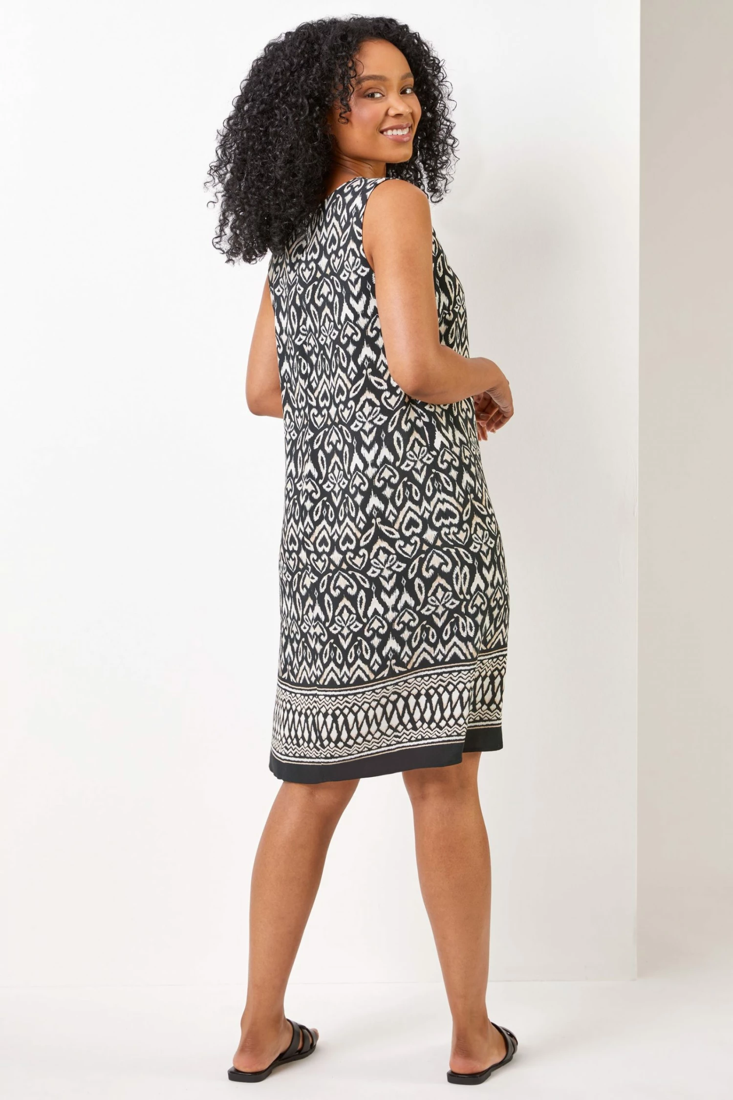 Roman Black Petite Abstract Border Print Shift Dress 5 Roman Black Petite Abstract Border Print Shift Dress - Image 3