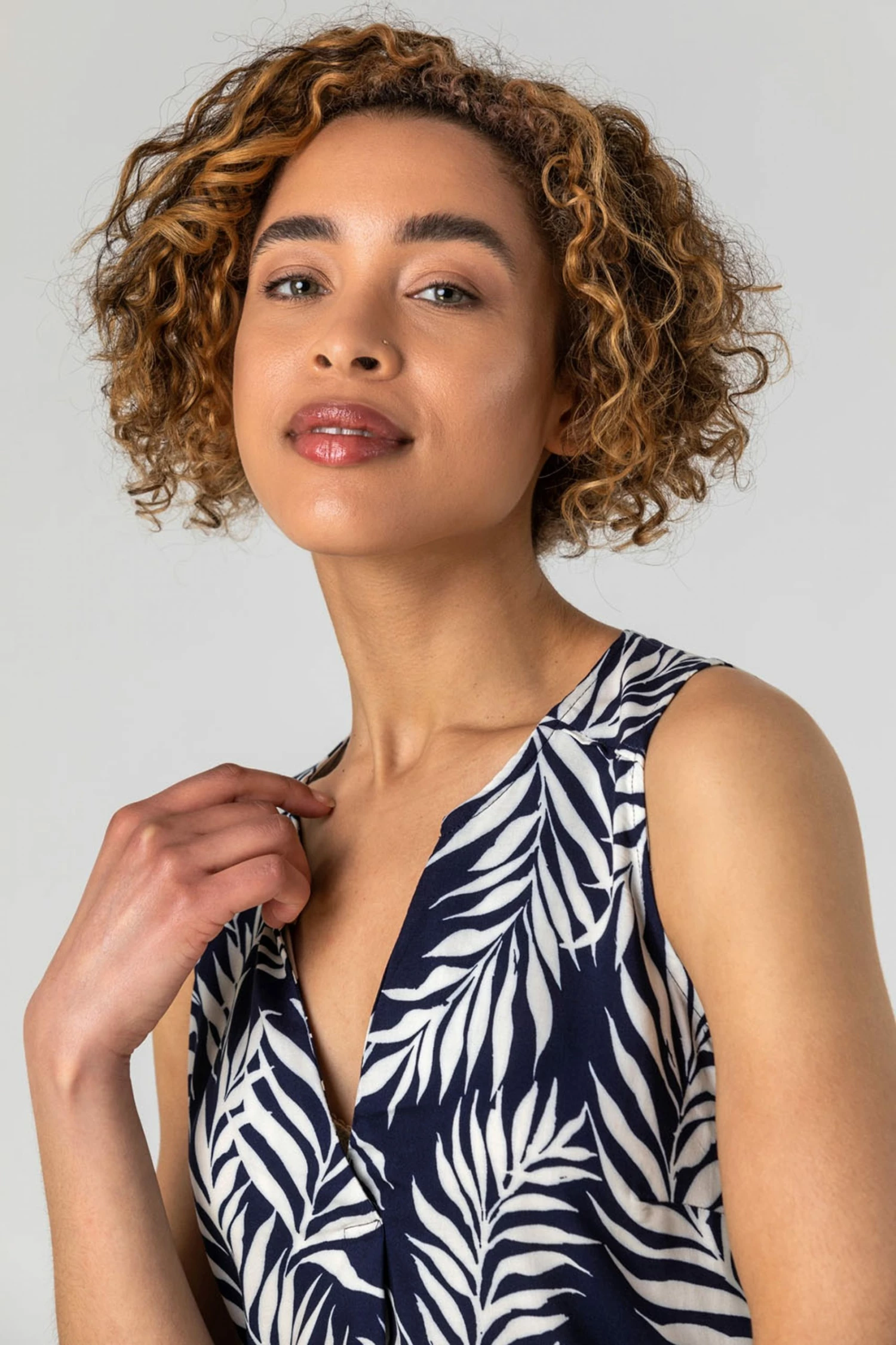 Roman Navy Feather Palm Print Shift Dress 6 Roman Navy Feather Palm Print Shift Dress - Image 4