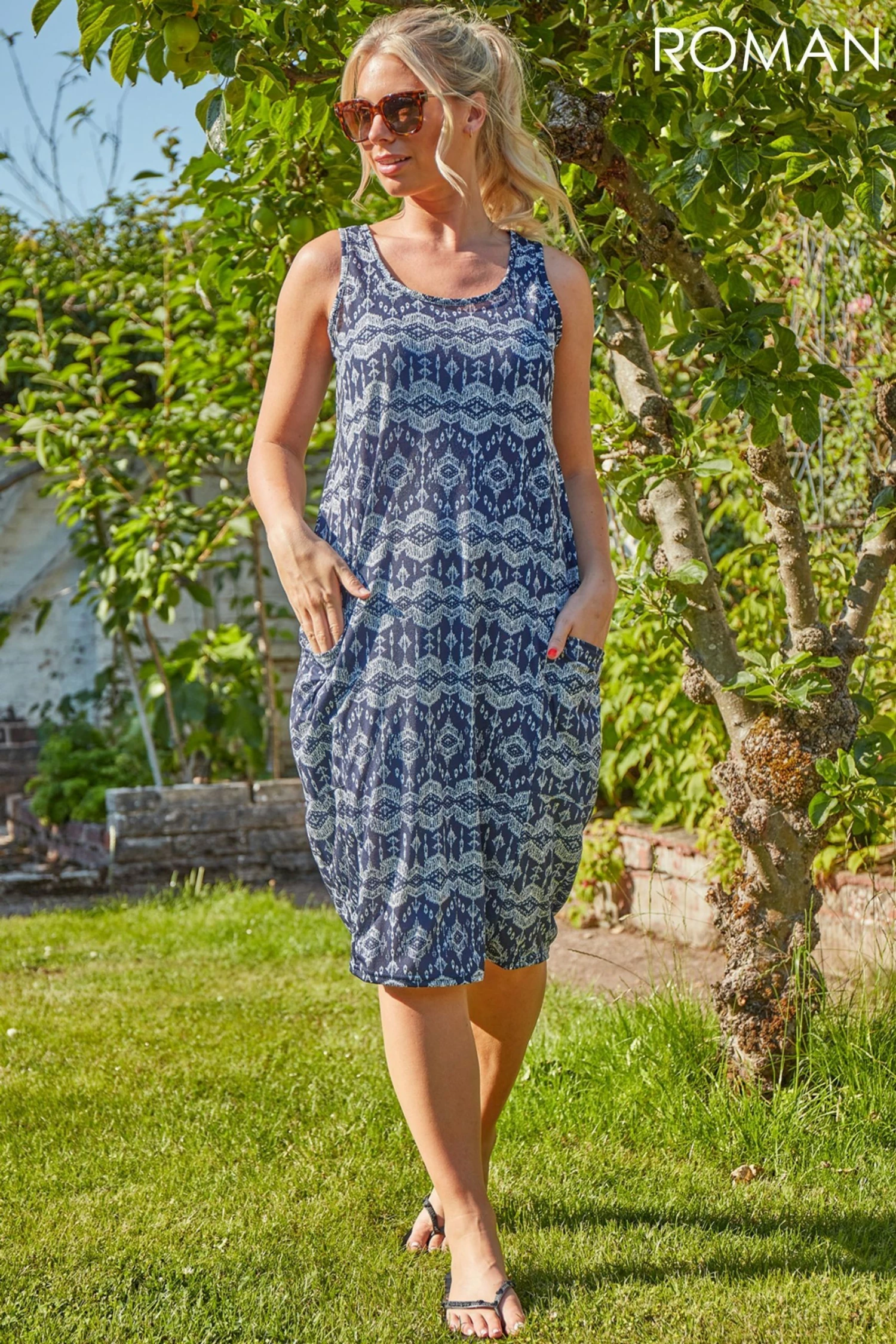Roman Navy Aztec Print Slouch Pocket Cocoon Dress 4 Roman Navy Aztec Print Slouch Pocket Cocoon Dress - Image 2