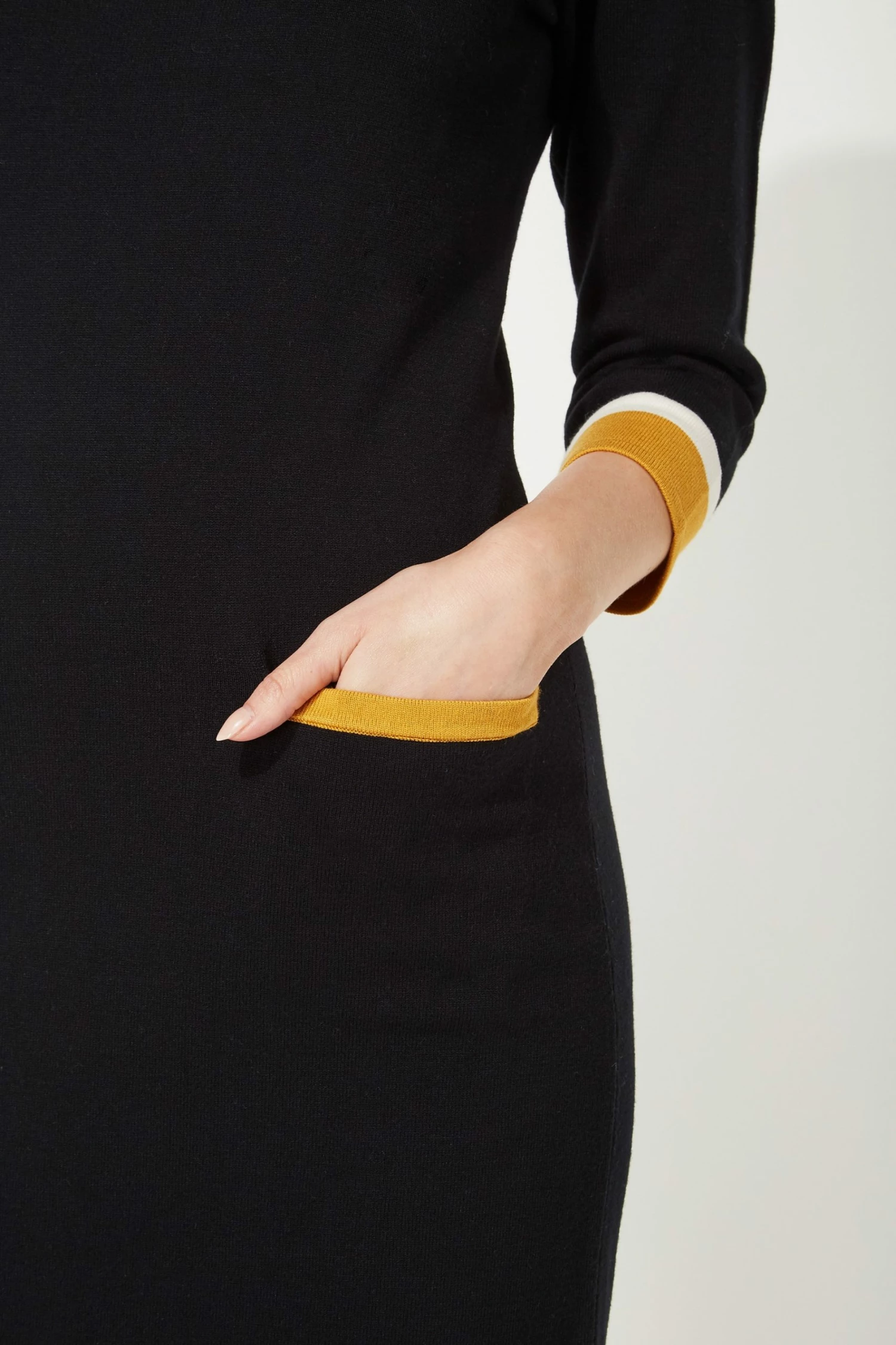 Roman Yellow Originals Colour Block Knitted Dress 6 Roman Yellow Originals Colour Block Knitted Dress - Image 4