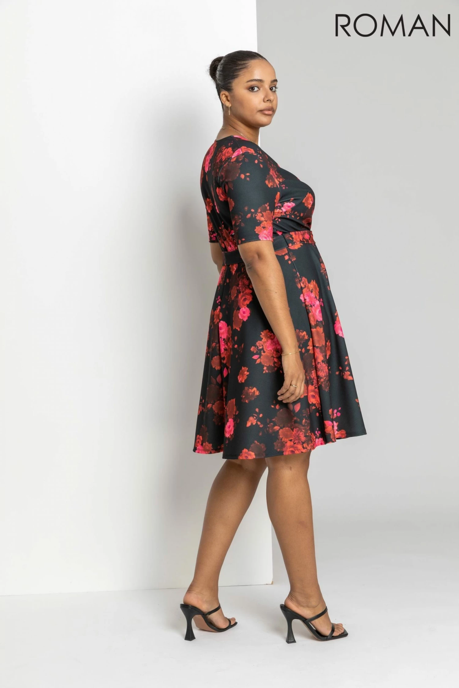 Roman Red Curve Floral Print Wrap Dress 4 Roman Red Curve Floral Print Wrap Dress - Image 2