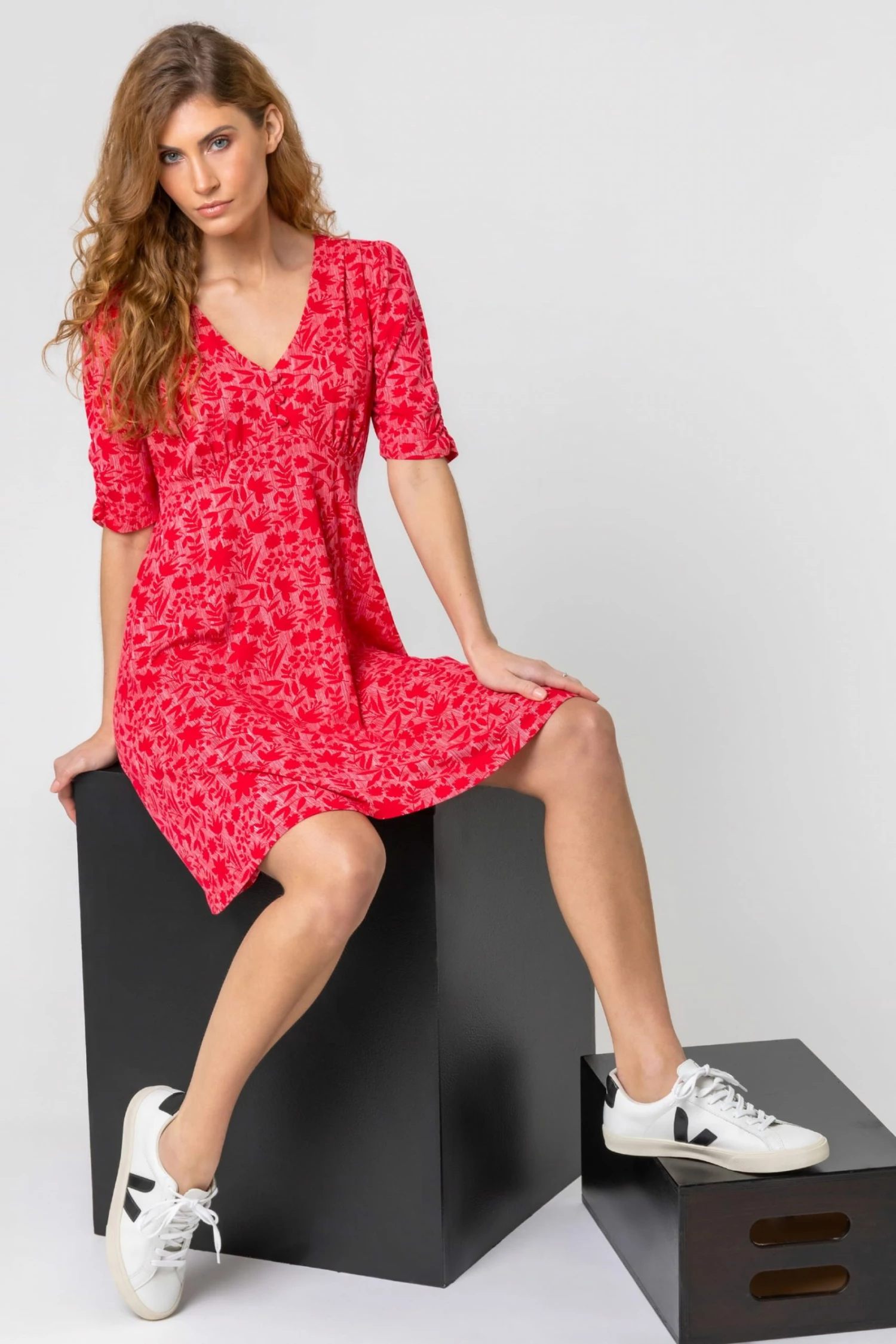 Roman Red Floral Print Buttoned Tea Dress 5 Roman Red Floral Print Buttoned Tea Dress - Image 3