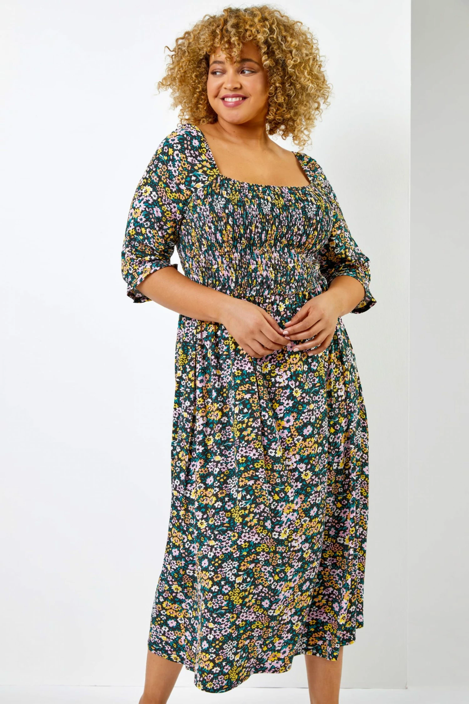 Roman Black Curve Ditsy Floral Shirred Maxi Dress 3 Roman Black Curve Ditsy Floral Shirred Maxi Dress