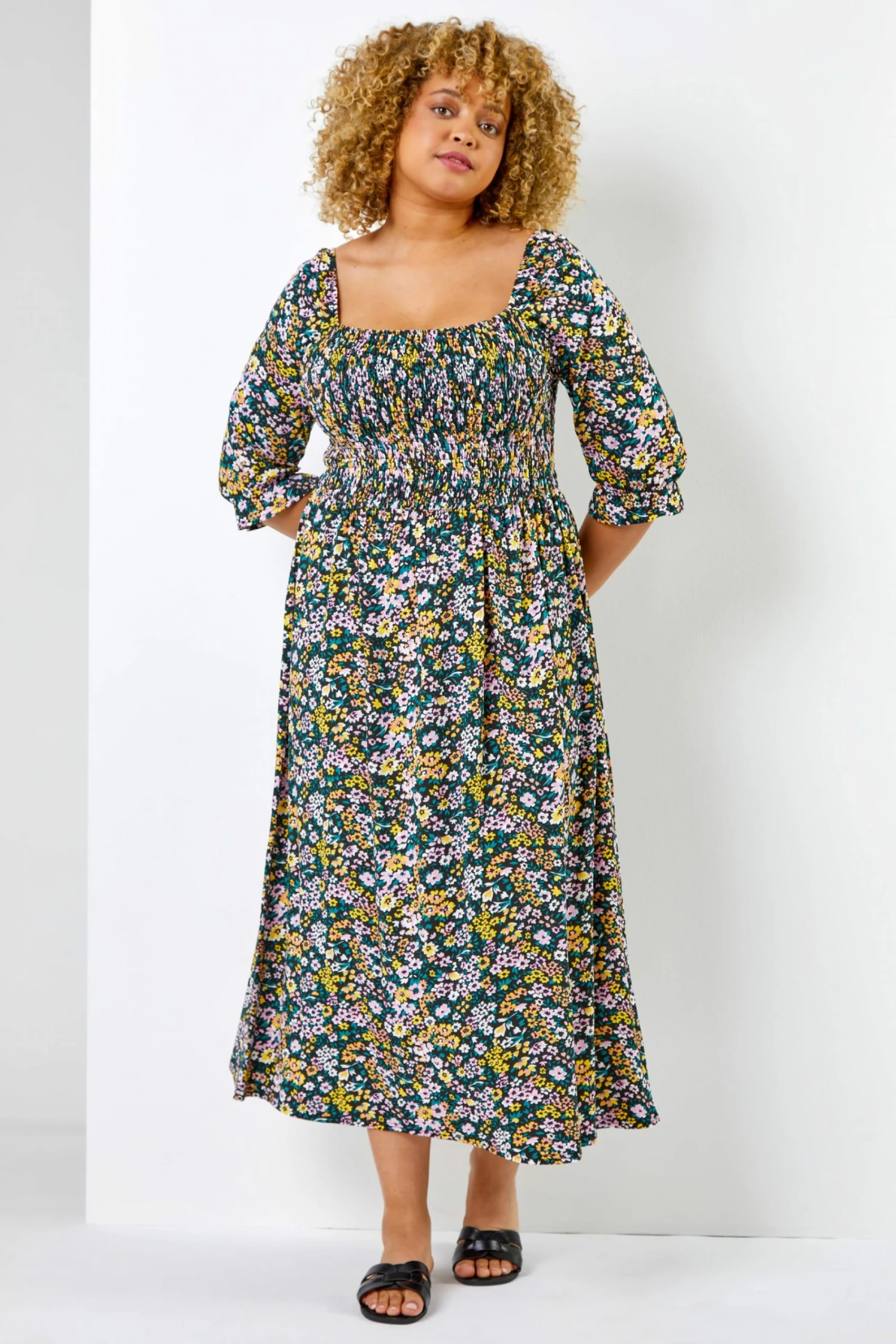 Roman Black Curve Ditsy Floral Shirred Maxi Dress 5 Roman Black Curve Ditsy Floral Shirred Maxi Dress - Image 3